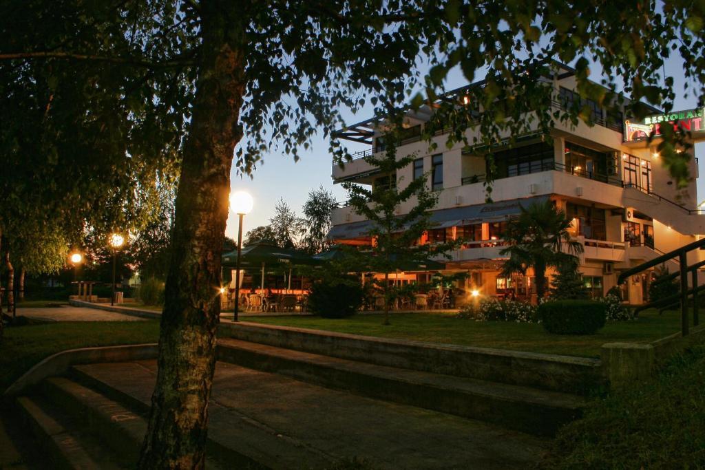 Hotel Le Pont Πριέντορ Εξωτερικό φωτογραφία